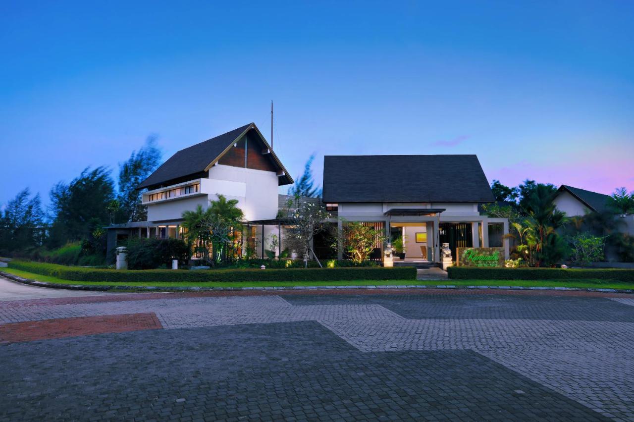 Kamuela Villa Lagoi Bay Bintan Exterior photo